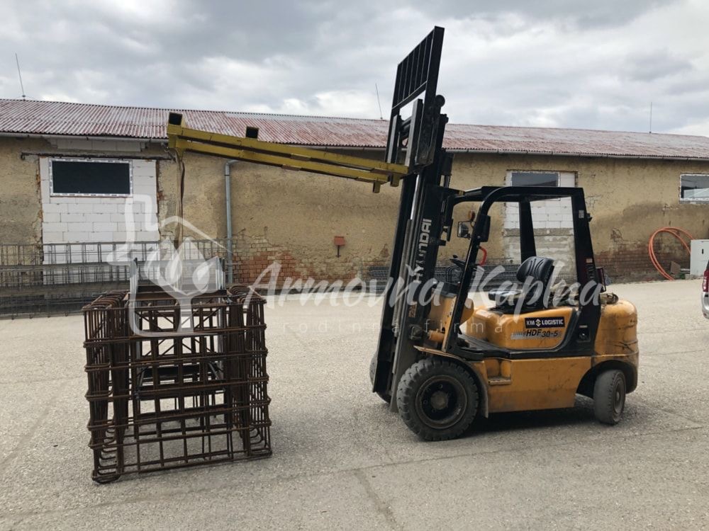 Armovňa Senec - Výroba armokošov - Viazanie armokošov do základových pásov, prekladov, vencov, pätieka a stĺpov