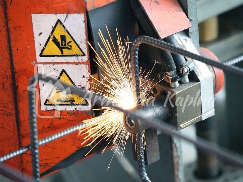 Armovňa Senec - Výroba armokošov - Viazanie armokošov do základových pásov, prekladov, vencov, pätieka a stĺpov