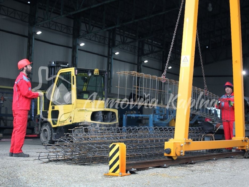 Armovňa Senec - Výroba armokošov - Viazanie armokošov do základových pásov, prekladov, vencov, pätieka a stĺpov