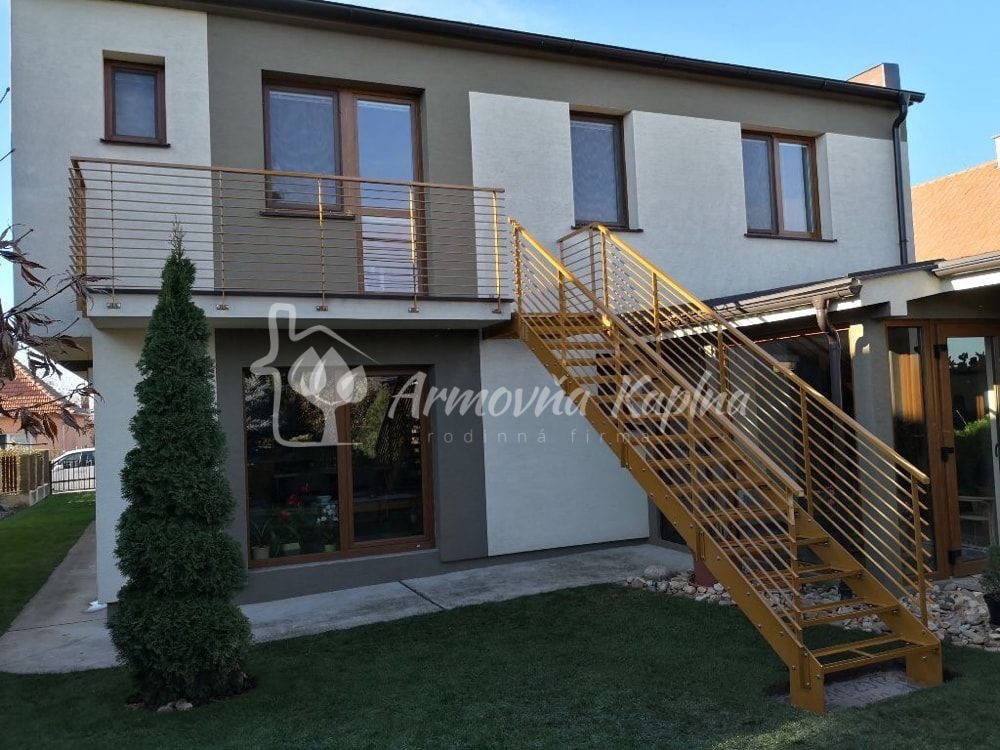 Armovňa Senec - Zámočnícka výroba - Výroba a montáž oceľových konštrukcií