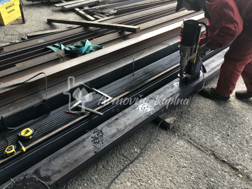 Armovňa Senec - Zámočnícka výroba - Výroba a montáž oceľových konštrukcií